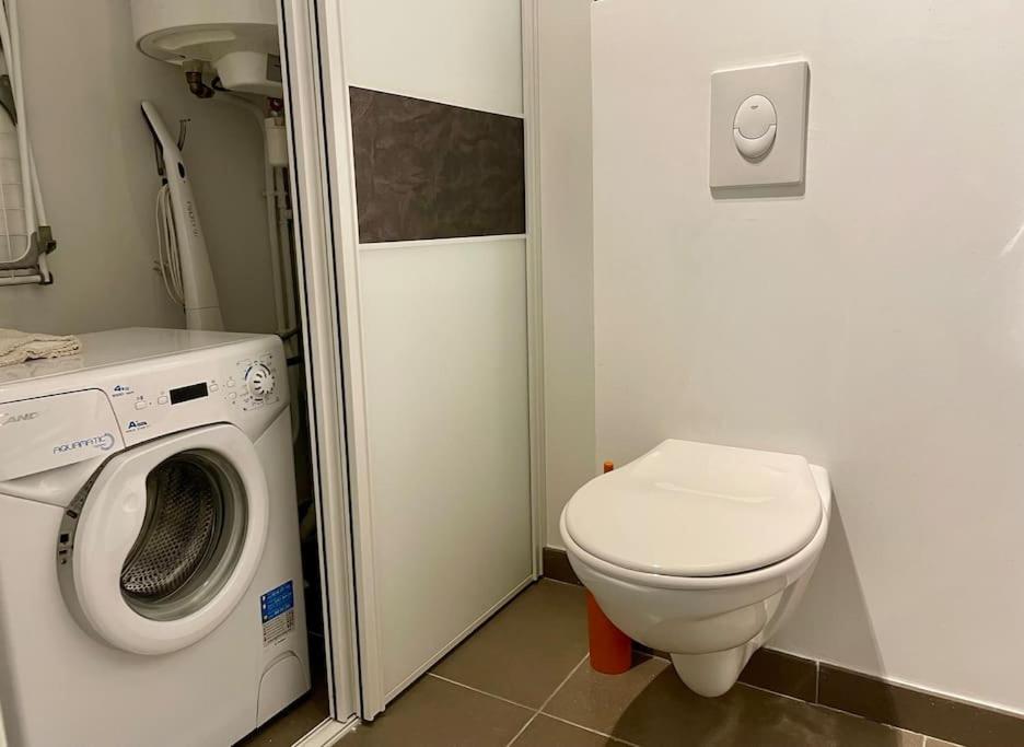 17 - Appartement Neuf, Parking Terrasse Et Jolie Vue Bandol Exterior photo